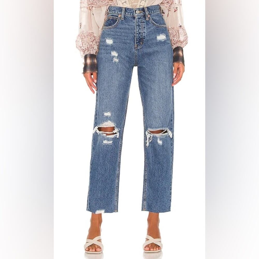 NWT FP We The Free Georgine CRVY Distressed Mom Jean in West End Blue Plus Sz 35 - Picture 2 of 15